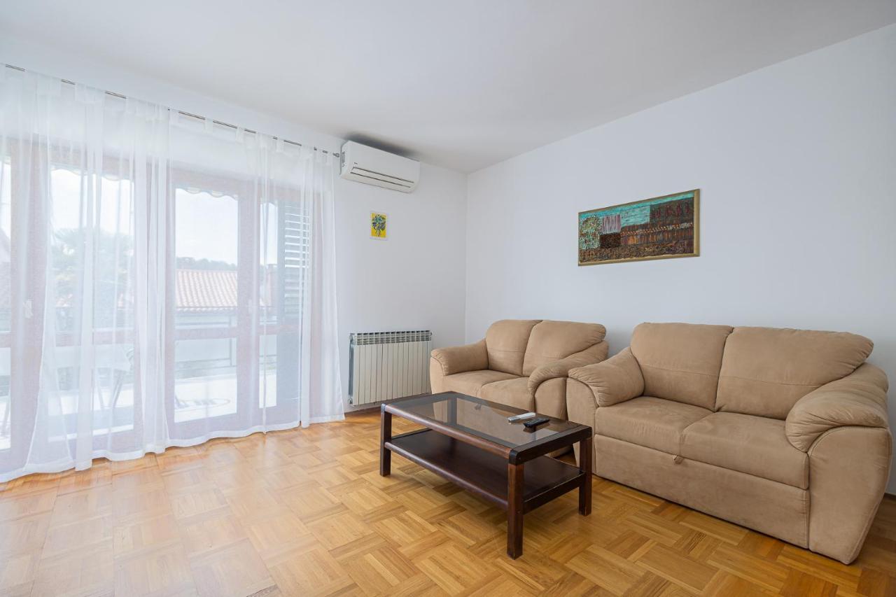 Vlado Apartment Porec